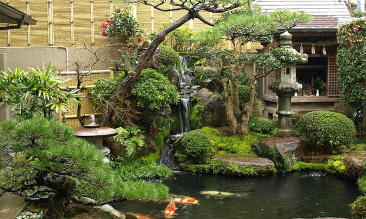 Jardín japonés en la isla de Miyajima